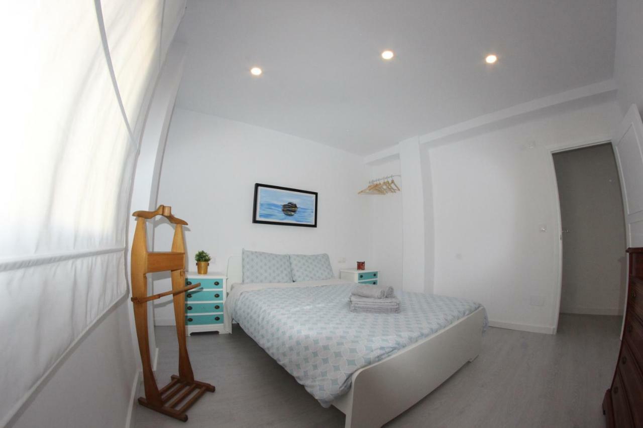 Carmen Apartments Station Малага Экстерьер фото