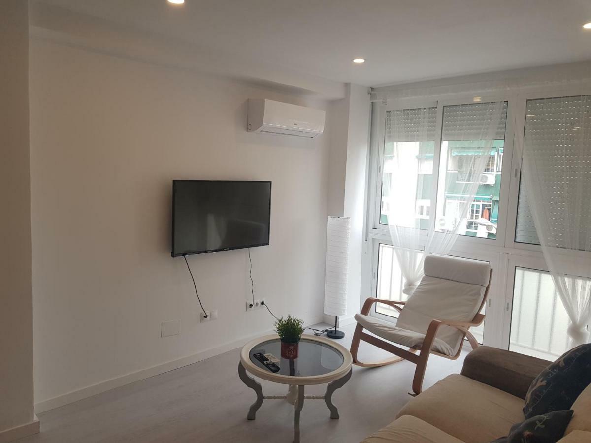 Carmen Apartments Station Малага Экстерьер фото