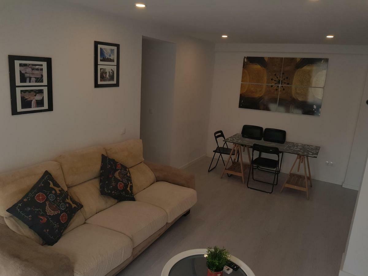 Carmen Apartments Station Малага Экстерьер фото